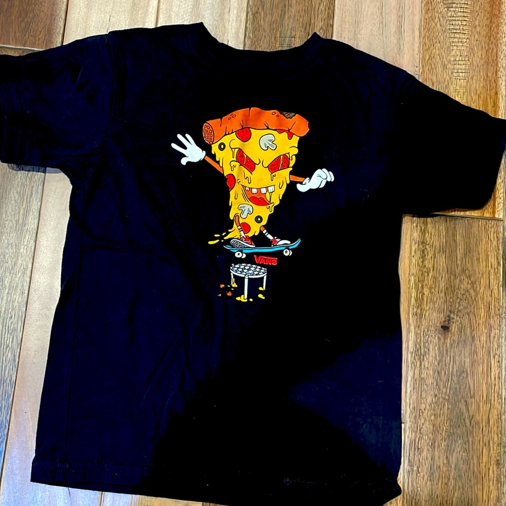 Boys Vans tshirt
